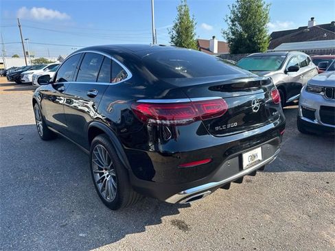 Used 2021 Mercedes-Benz GLC 300 GLC 300 Coupe image 9