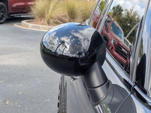 Used 2019 MINI Cooper S w/ Signature Upholstery Package image 12