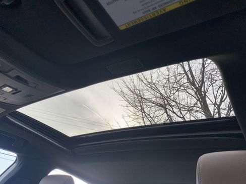 Certified 2025 Lexus ES 350 w/ Premium Package image 28