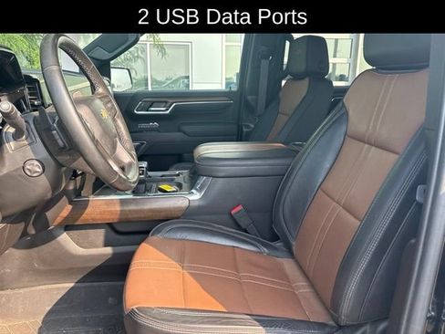 Certified 2025 Chevrolet Silverado 1500 High Country w/ High Country Premium Package AWD/4WD image 10