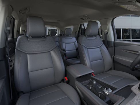 New 2026 Ford Explorer Active w/ Active Comfort Package image 33
