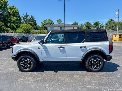 Used 2024 Ford Bronco Black Diamond AWD/4WD image 11
