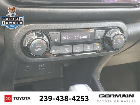 Used 2024 Nissan Kicks SR w/ SR Premium Package FWD image 32