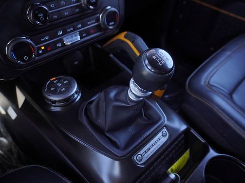 Used 2021 Ford Bronco Badlands image 18