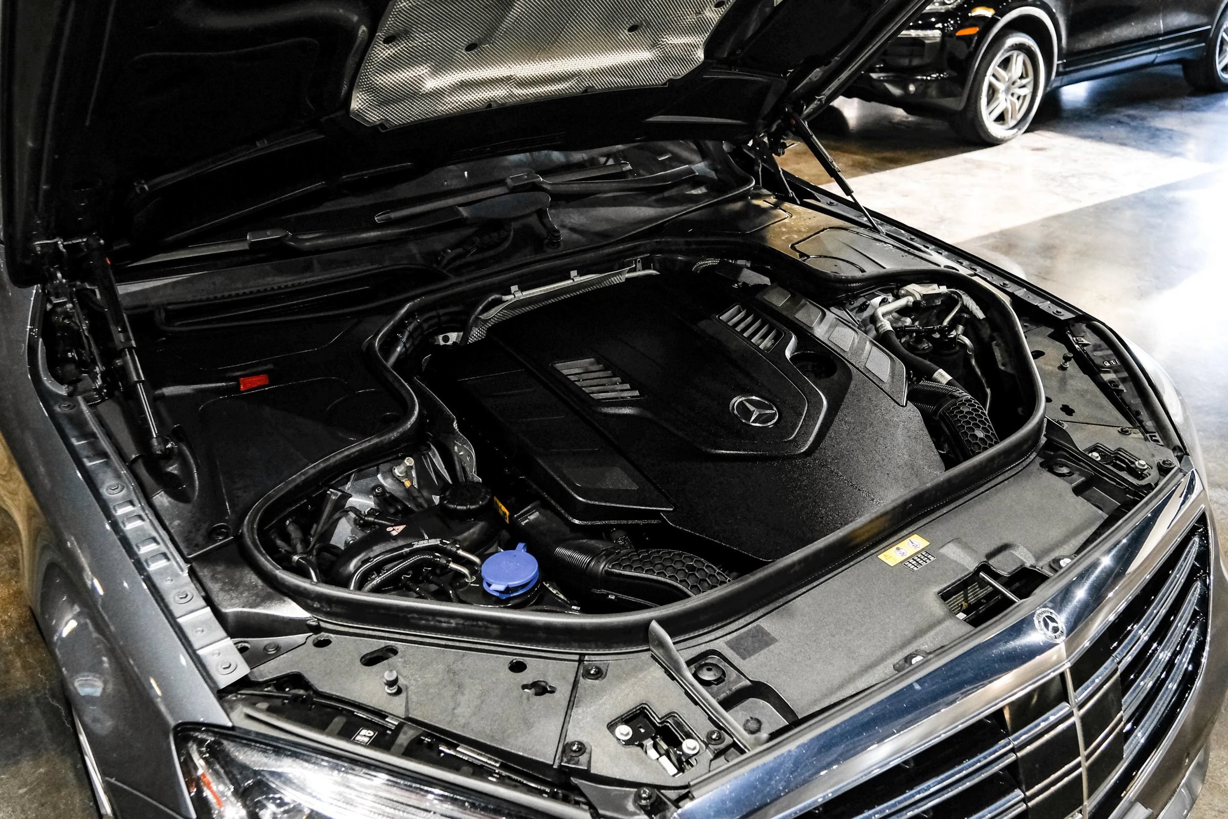 Used 2018 Mercedes-Benz S 560 4MATIC Sedan image 50