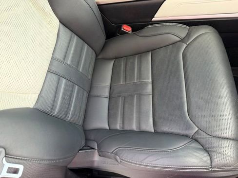 Used 2024 Toyota Sequoia Capstone RWD image 45