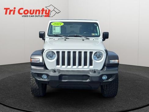 Used 2021 Jeep Wrangler Unlimited Sport AWD/4WD image 2