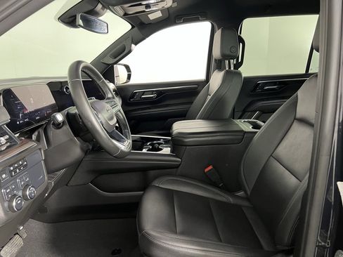 Used 2025 Chevrolet Tahoe Z71 image 21