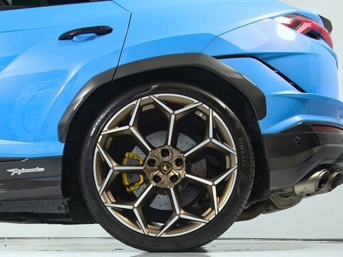 Used 2024 Lamborghini Urus Performante image 7