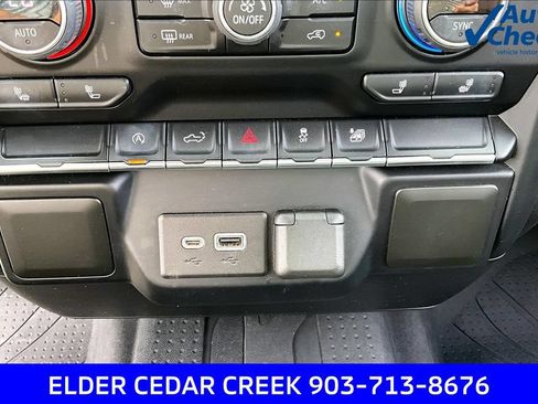 Used 2021 Chevrolet Silverado 1500 LT RWD image 34