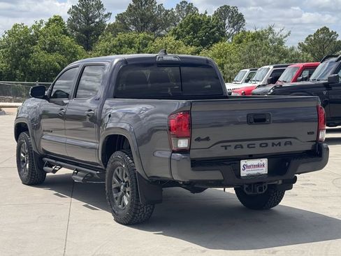Used 2023 Toyota Tacoma SR5 w/ Technology Package AWD/4WD image 4