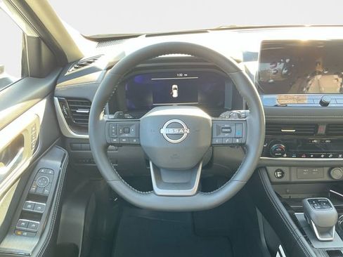 New 2026 Nissan Rogue Platinum w/ Platinum Premium Package image 14