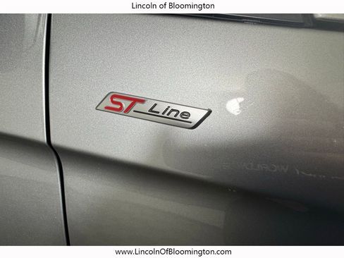 Used 2022 Ford Edge ST-Line w/ Class II Trailer Tow Package AWD/4WD image 15