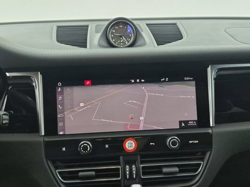 Certified 2023 Porsche Macan S AWD/4WD image 14