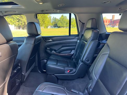 Used 2018 GMC Yukon SLT w/ HD Trailering Package image 21