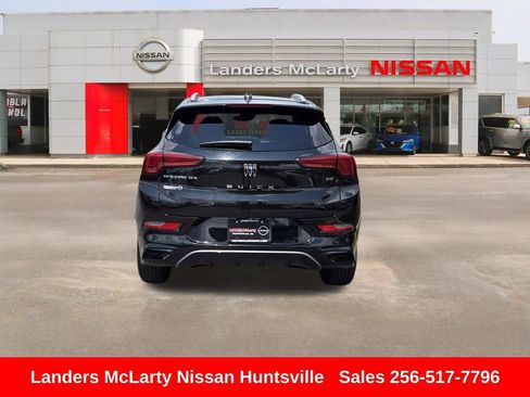 Used 2024 Buick Encore GX Sport Touring FWD image 5