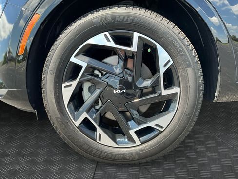 Used 2025 Kia Sportage SX AWD/4WD image 9