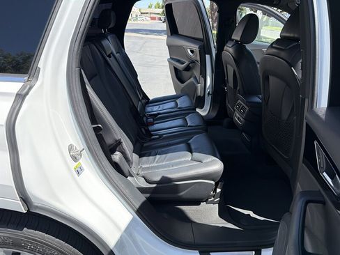 Used 2017 Audi Q7 2.0T Premium AWD/4WD image 31