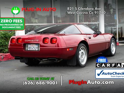Used 1991 Chevrolet Corvette Coupe RWD image 4
