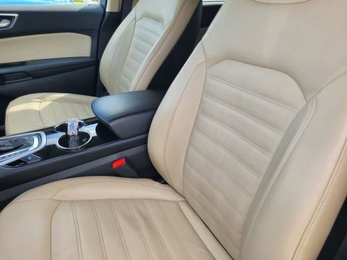 Used 2018 Ford Edge SEL w/ Equipment Group 201A image 11
