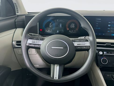 Used 2025 Hyundai Tucson SEL FWD image 18