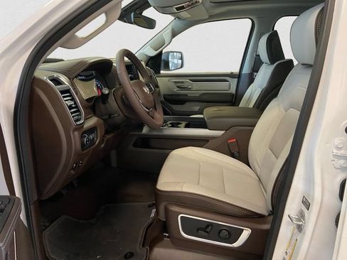 New 2026 RAM 1500 Laramie w/ Laramie Preferred Package AWD/4WD image 10