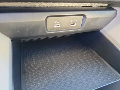 Used 2023 Honda Accord EX image 29