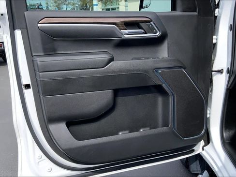 Used 2024 Chevrolet Silverado 1500 LT w/ Protection Package image 25