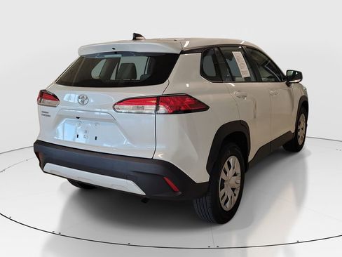 Certified 2025 Toyota Corolla Cross L image 7