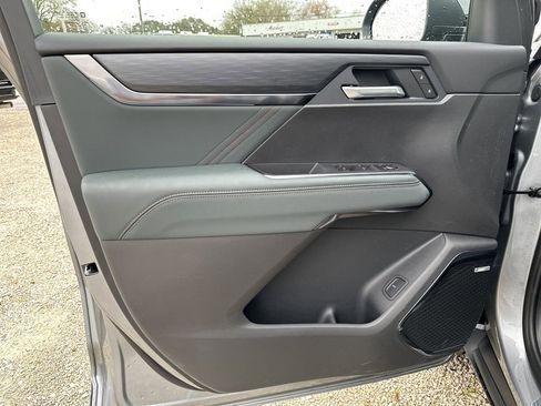 New 2026 GMC Acadia AT4 w/ Super Cruise Package image 10