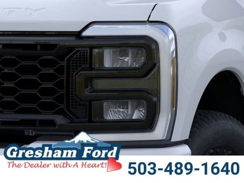 New 2026 Ford F350 XLT w/ XLT Premium Package image 21
