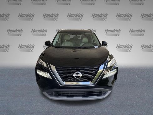 Used 2023 Nissan Rogue SV w/ SV Premium B Package FWD image 3
