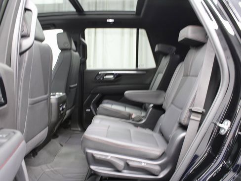 Used 2025 Chevrolet Tahoe RST image 10