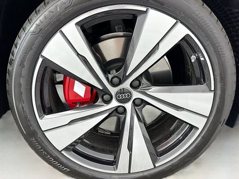 New 2025 Audi SQ5 Premium Plus image 31