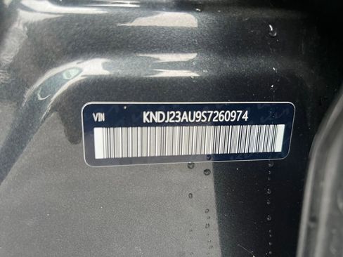 Used 2025 Kia Soul LX w/ LX Technology Package image 23