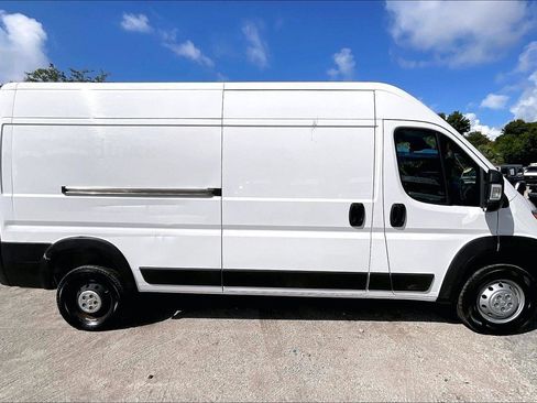 Used 2023 RAM ProMaster 2500 FWD image 16