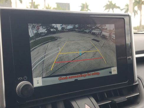 Used 2024 Toyota RAV4 LE image 27