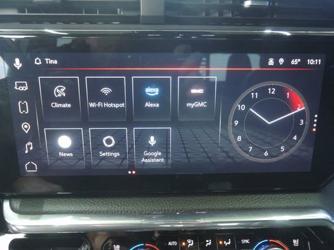 Used 2024 GMC Sierra 1500 Denali w/ Denali Reserve Package image 18