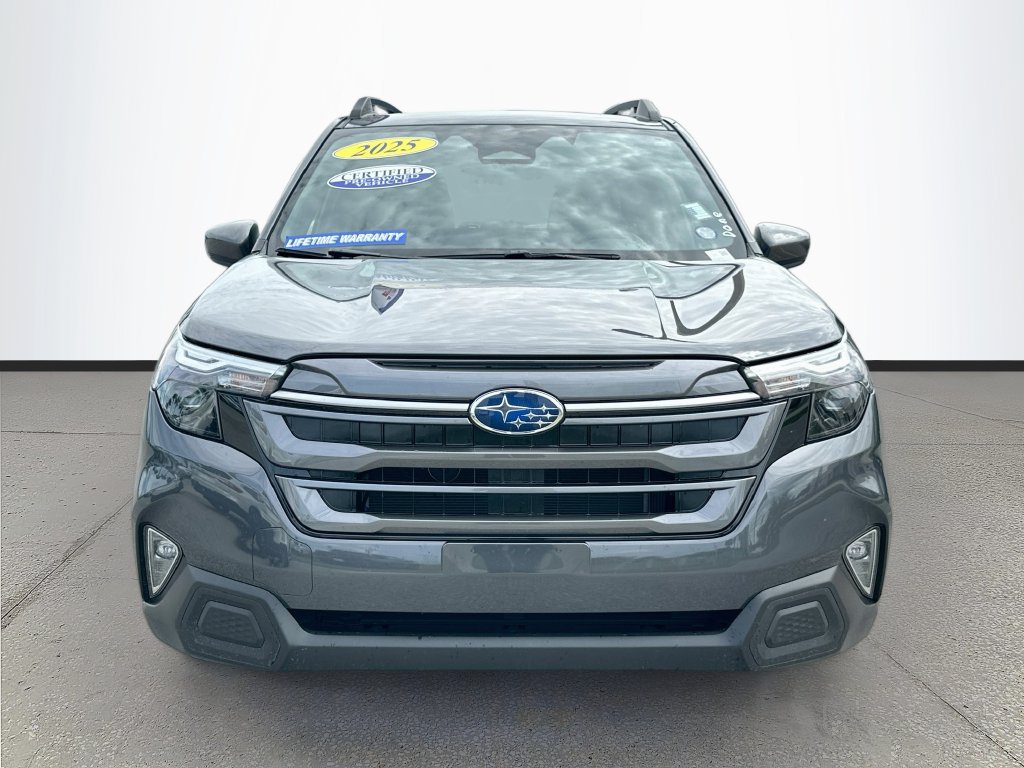 Certified 2025 Subaru Forester Premium AWD/4WD image 2