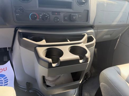New 2027 Ford E-450 and Econoline 450 Super Duty w/ Power Equipment Group RWD image 19