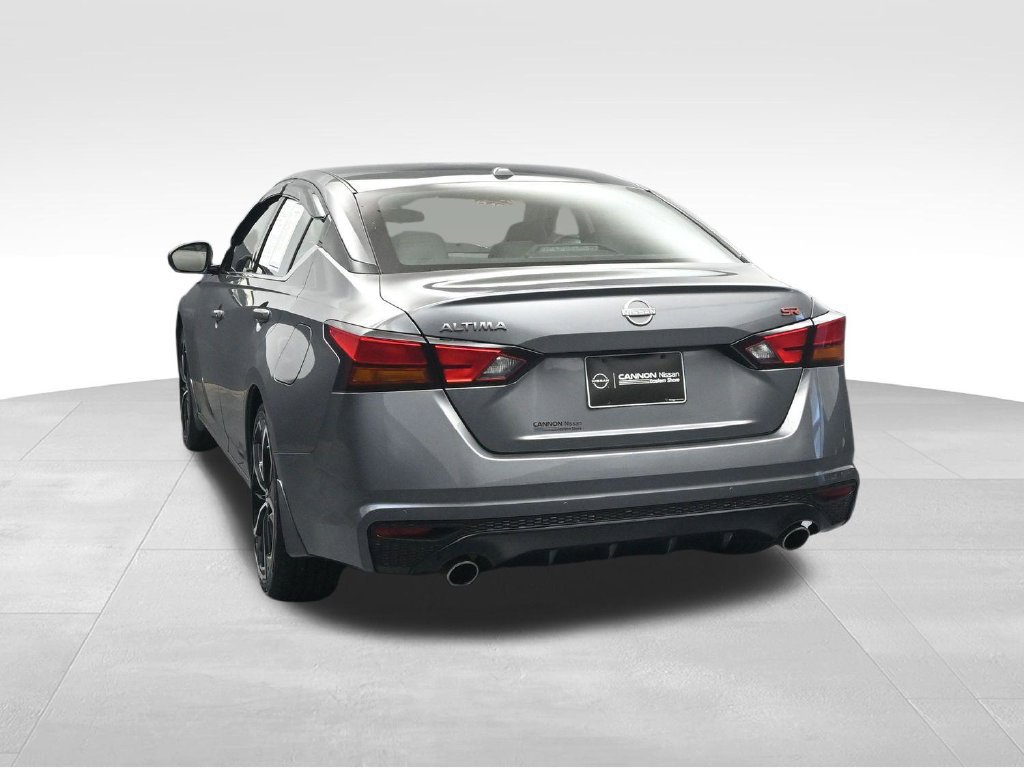 Used 2024 Nissan Altima 2.5 SR FWD image 4