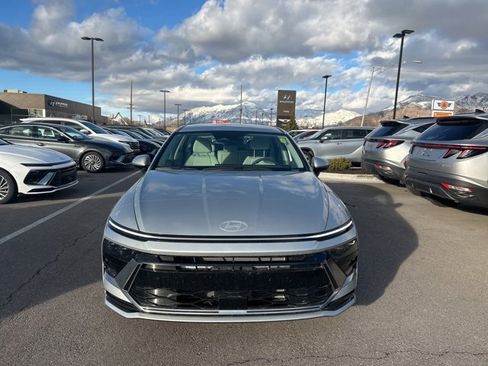 Used 2024 Hyundai Sonata SEL image 2