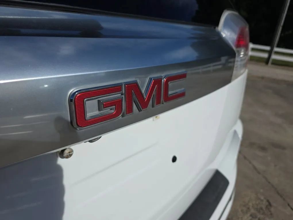 Used 2017 GMC Terrain Denali FWD image 10