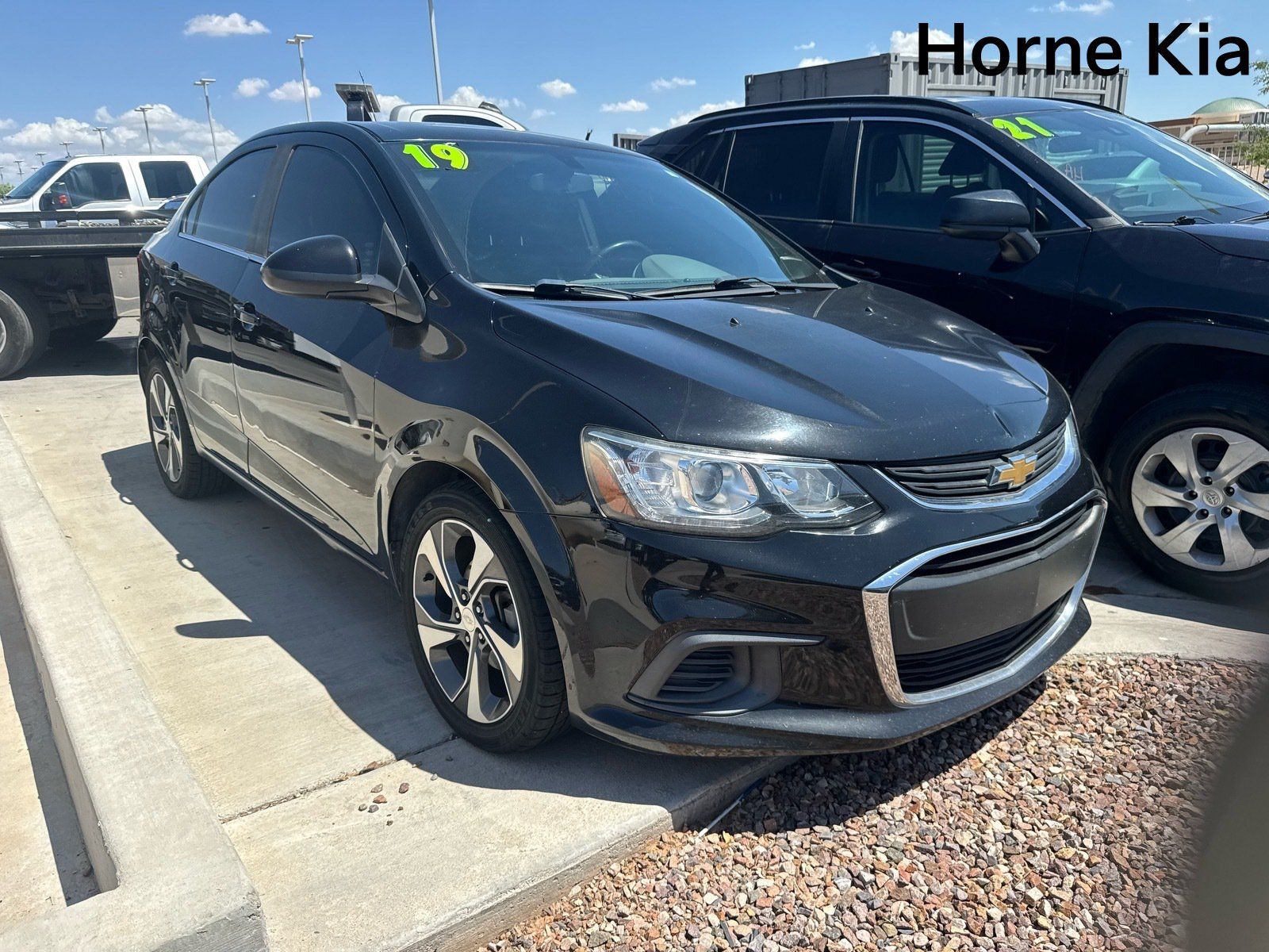 Used 2019 Chevrolet Sonic Premier FWD image 5