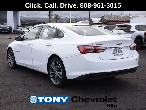 Used 2022 Chevrolet Malibu LT FWD image 3