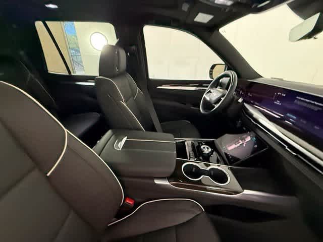 New 2026 Cadillac Escalade Luxury w/ Touring Package AWD/4WD image 41