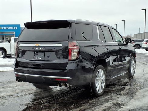 Certified 2024 Chevrolet Tahoe High Country w/ Advanced Technology Package image 28