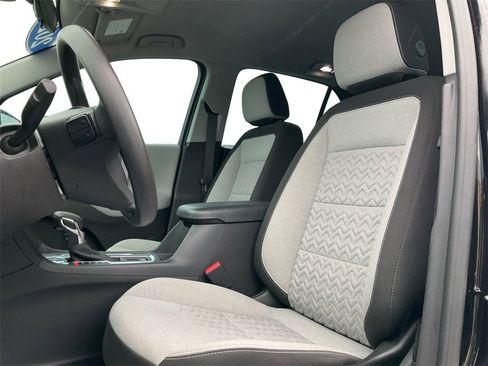 Used 2024 Chevrolet Equinox LS w/ Midnight Edition image 27