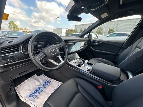 Used 2022 Audi Q7 3.0T Prestige image 12
