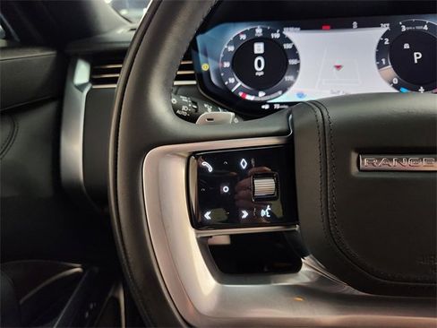 Used 2023 Land Rover Range Rover SE image 27